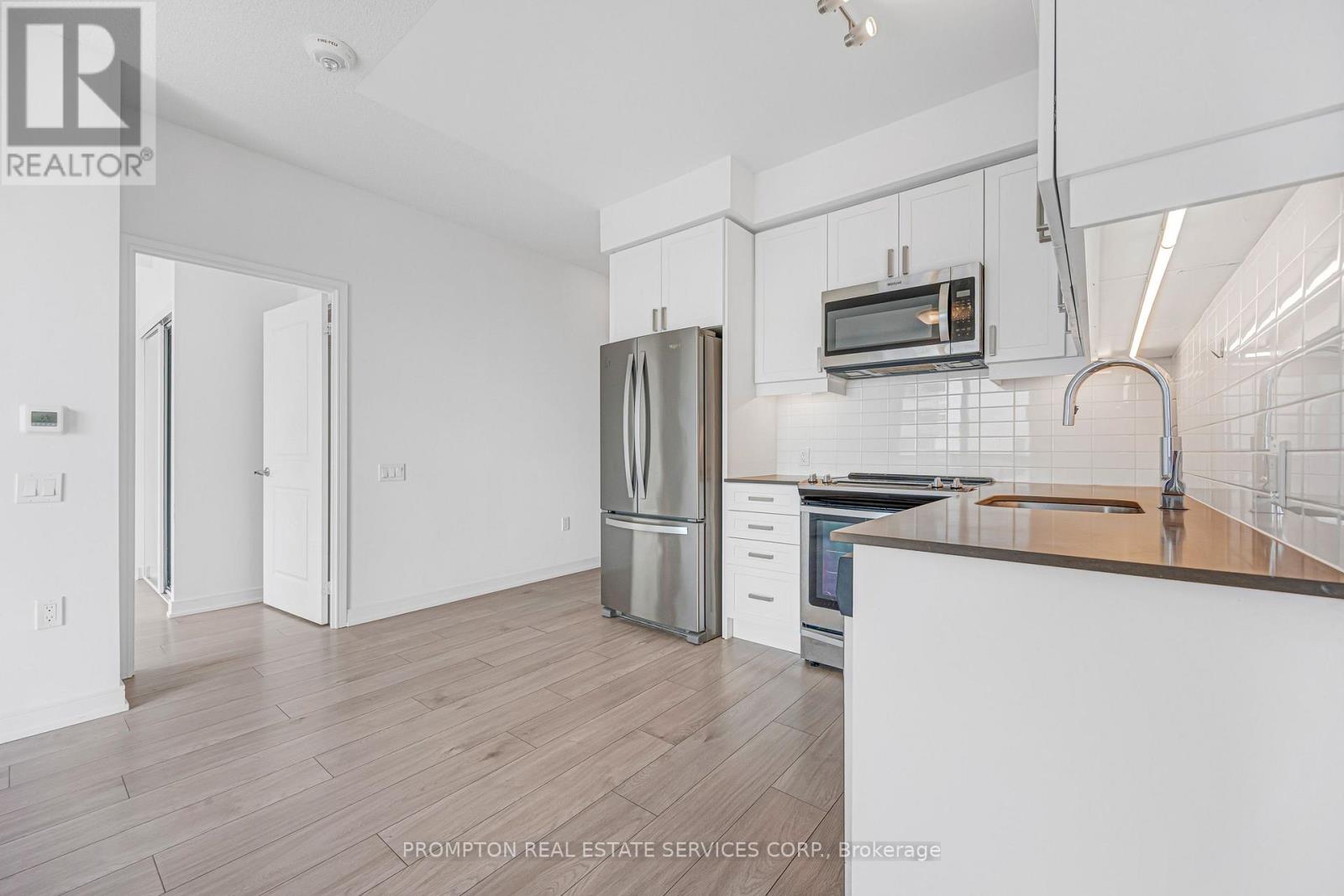 #3320 8 NAHANI WAY - 12