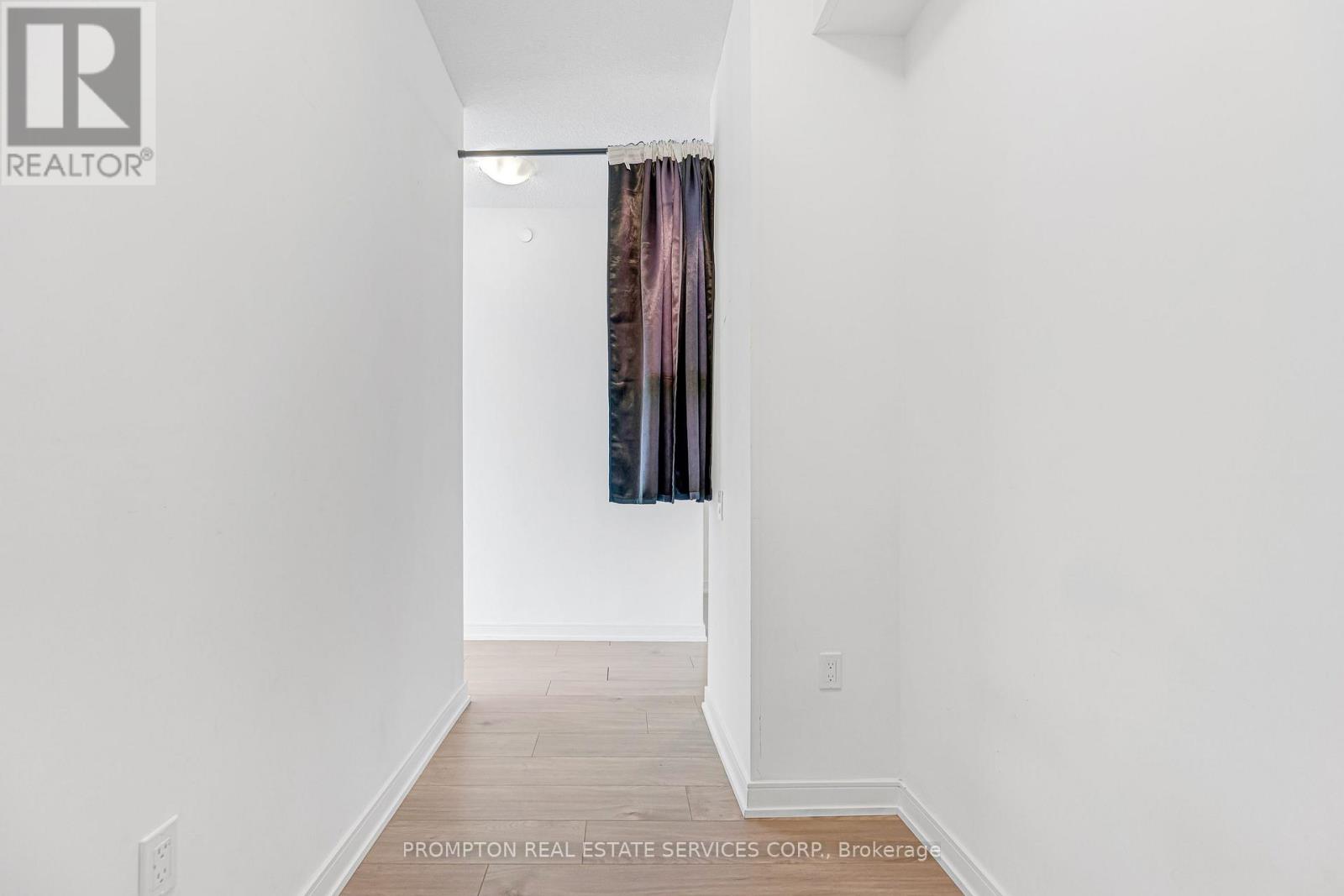 #3320 8 NAHANI WAY - 40