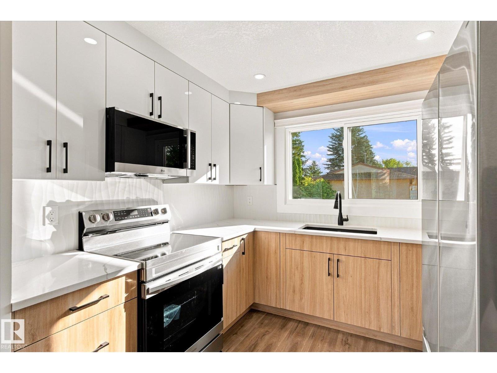 17325 85 AV NW - Image 11