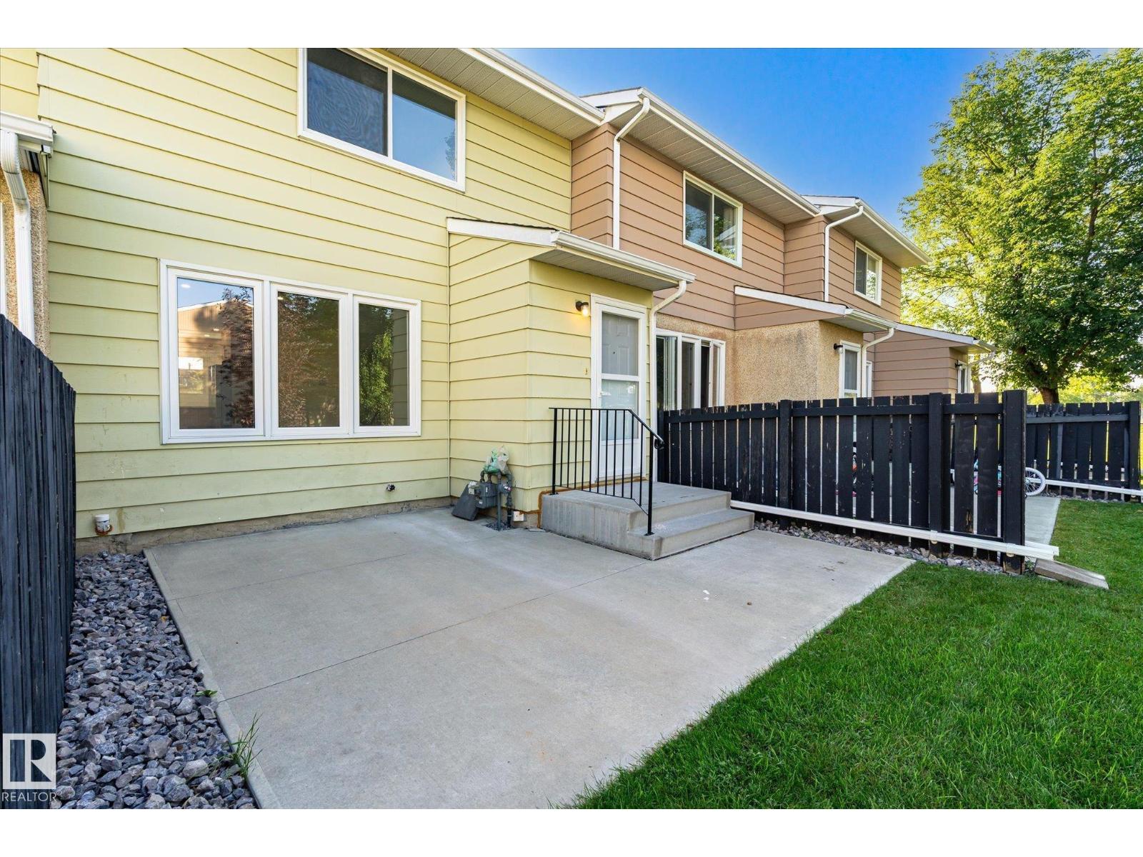 17325 85 AV NW - 40