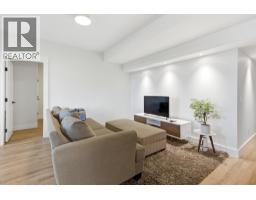 1160 Goldfinch Place, Kelowna, BC V1W5M1 Photo 43