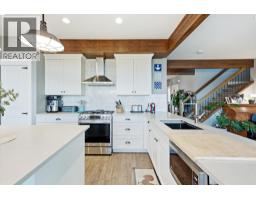3pc Bathroom - 1160 Goldfinch Place, Kelowna, BC V1W5M1 Photo 18