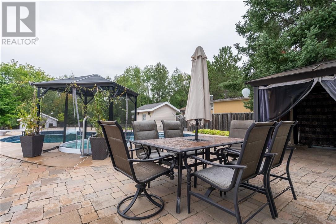 1567 Crestmoor Road - Image 43