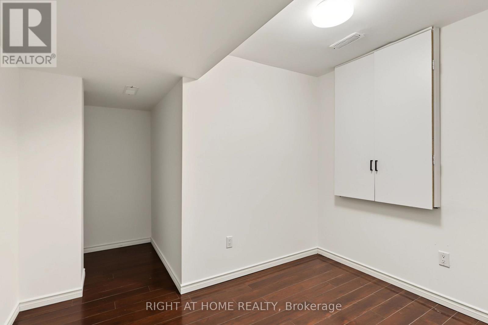 88 SCOTTSDALE DRIVE - Image 34
