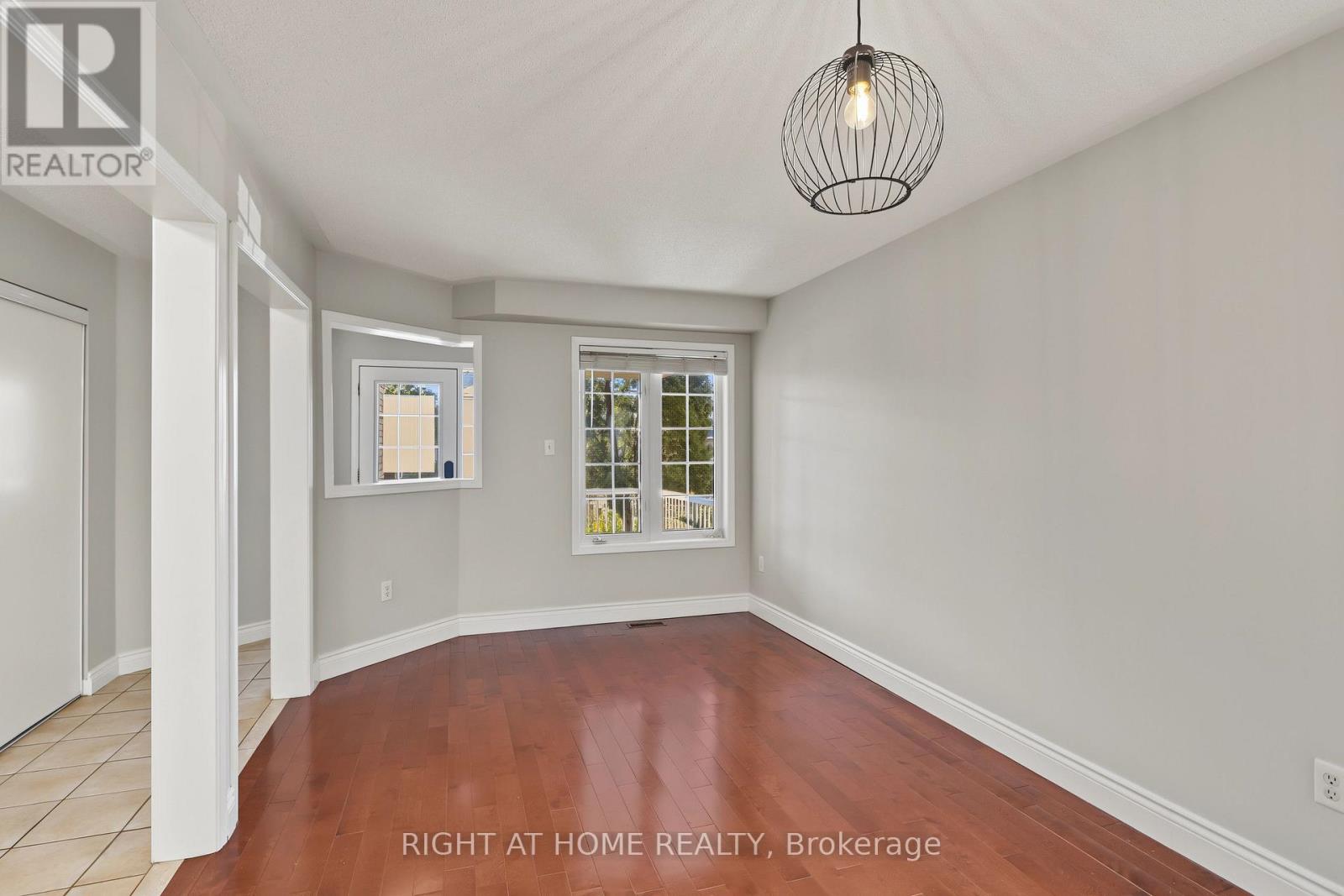 88 SCOTTSDALE DRIVE - 5