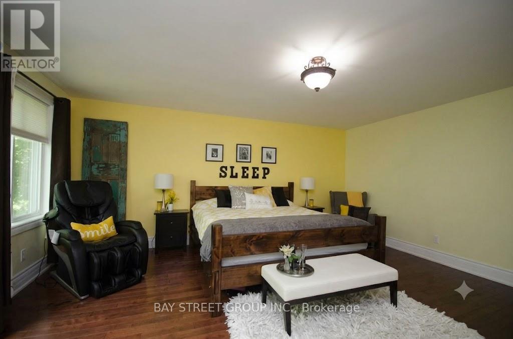 133 RIVEREDGE DRIVE - 9