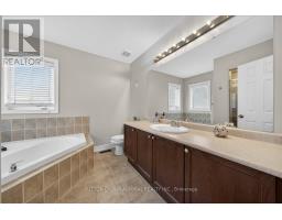 6 White Crescent, Barrie, ON L4N7M1 Photo 16