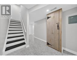 6 White Crescent, Barrie, ON L4N7M1 Photo 23