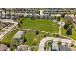 6 White Crescent, Barrie, ON L4N7M1 Photo 39