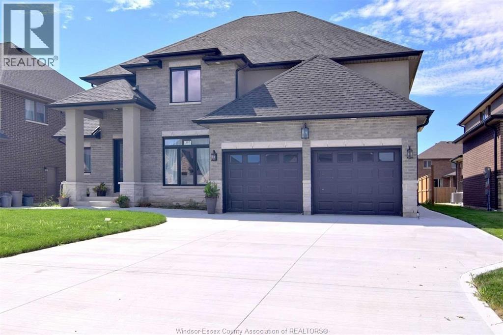 257 ARKONA COURT, Lakeshore