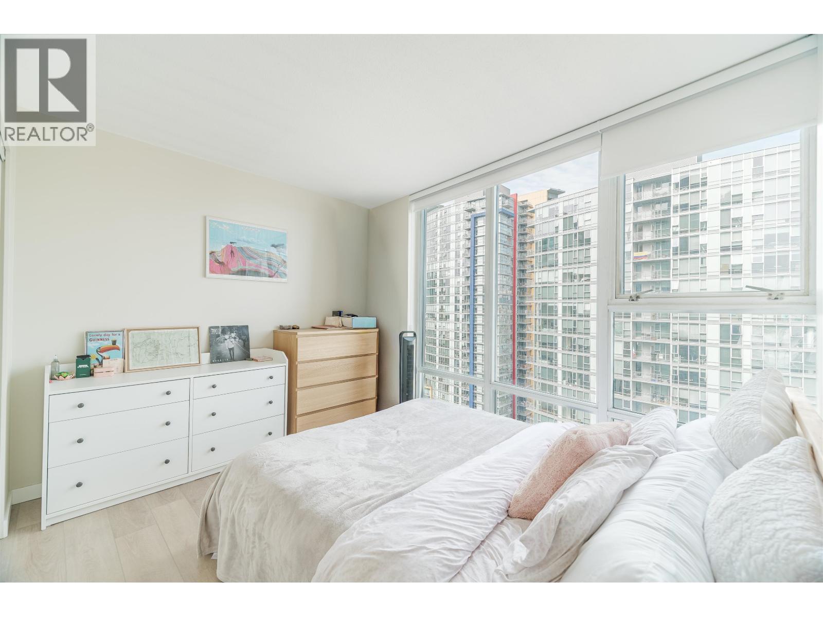 Photo of 2308 111 W GEORGIA STREET 20
