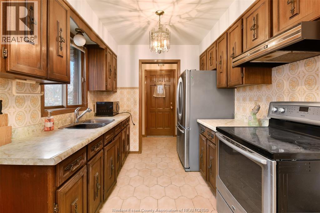 10770 EASTCOURT Unit# A, Windsor — photo 8