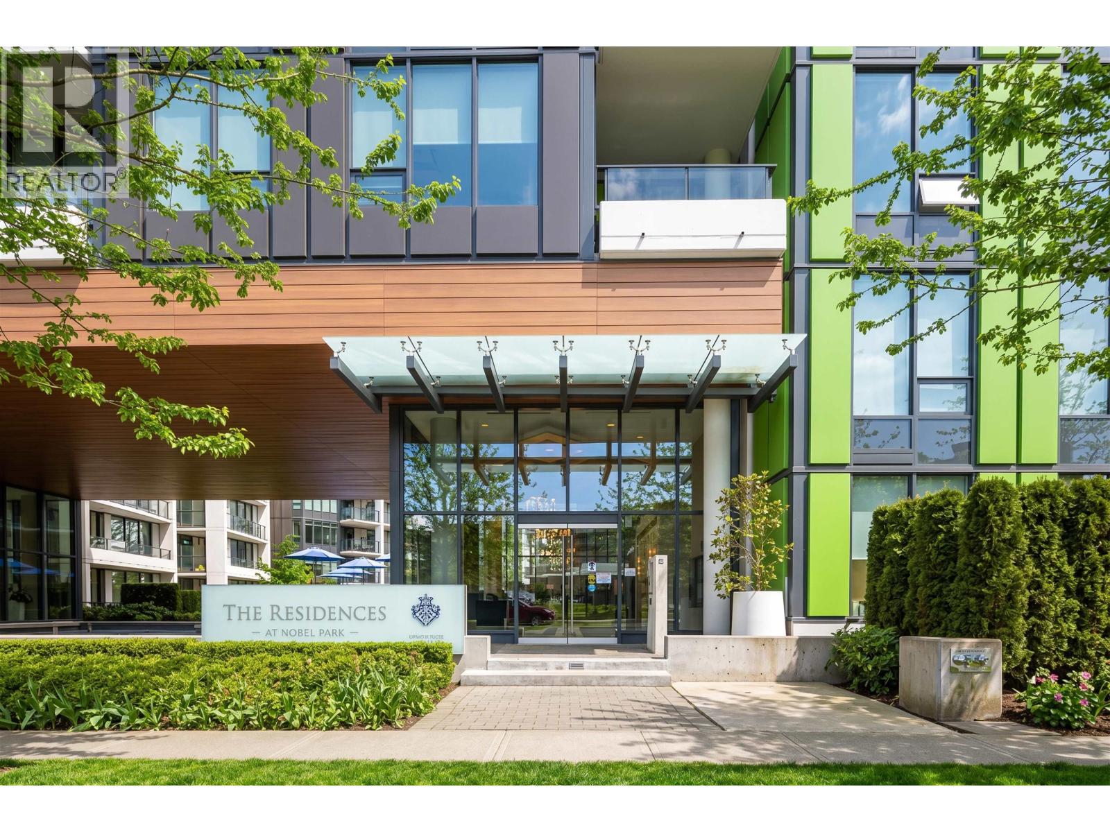 909 3533 ROSS DRIVE, Vancouver — photo 3