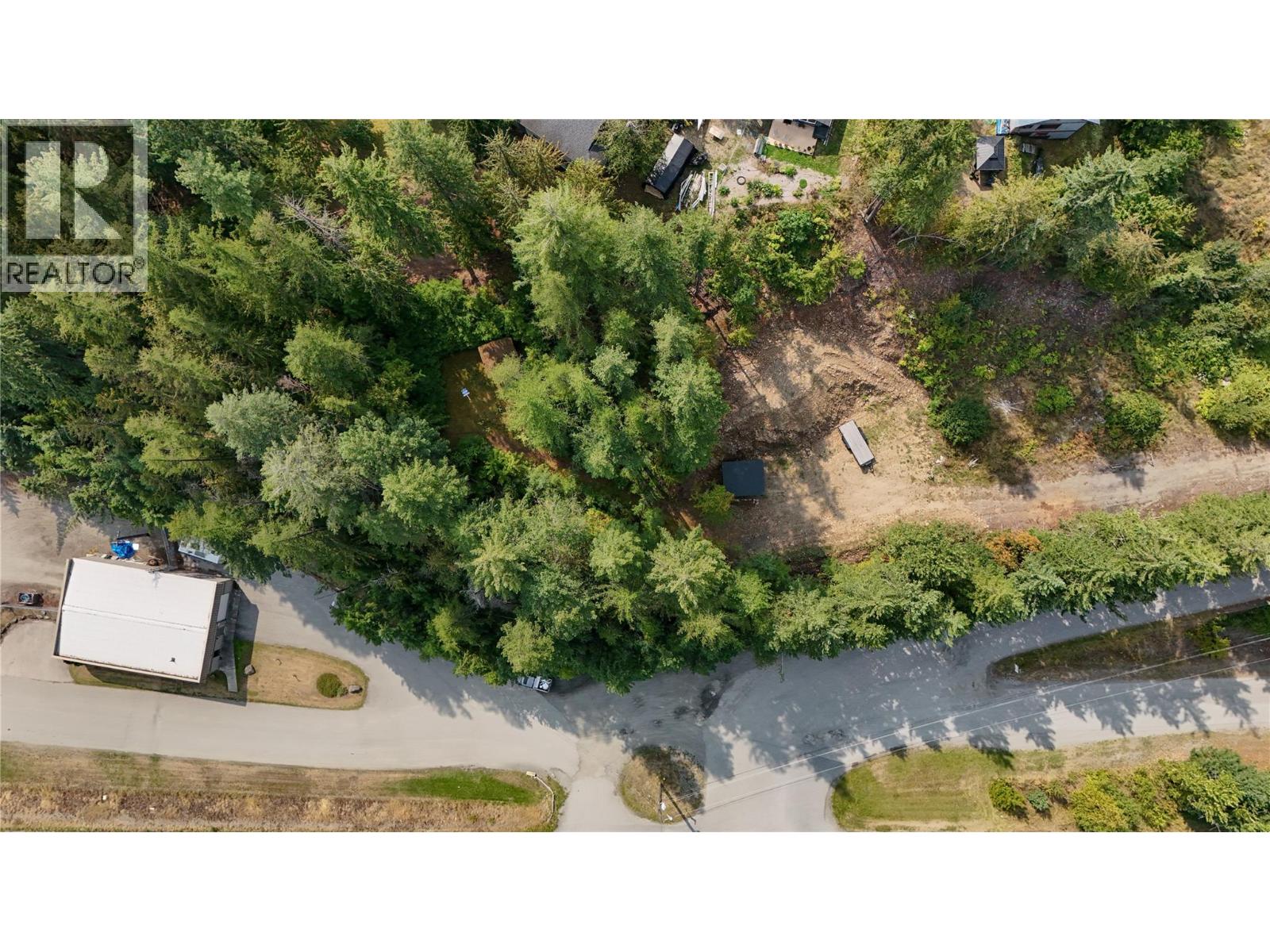 BALFOUR Avenue Lot# LOT 8, Kaslo