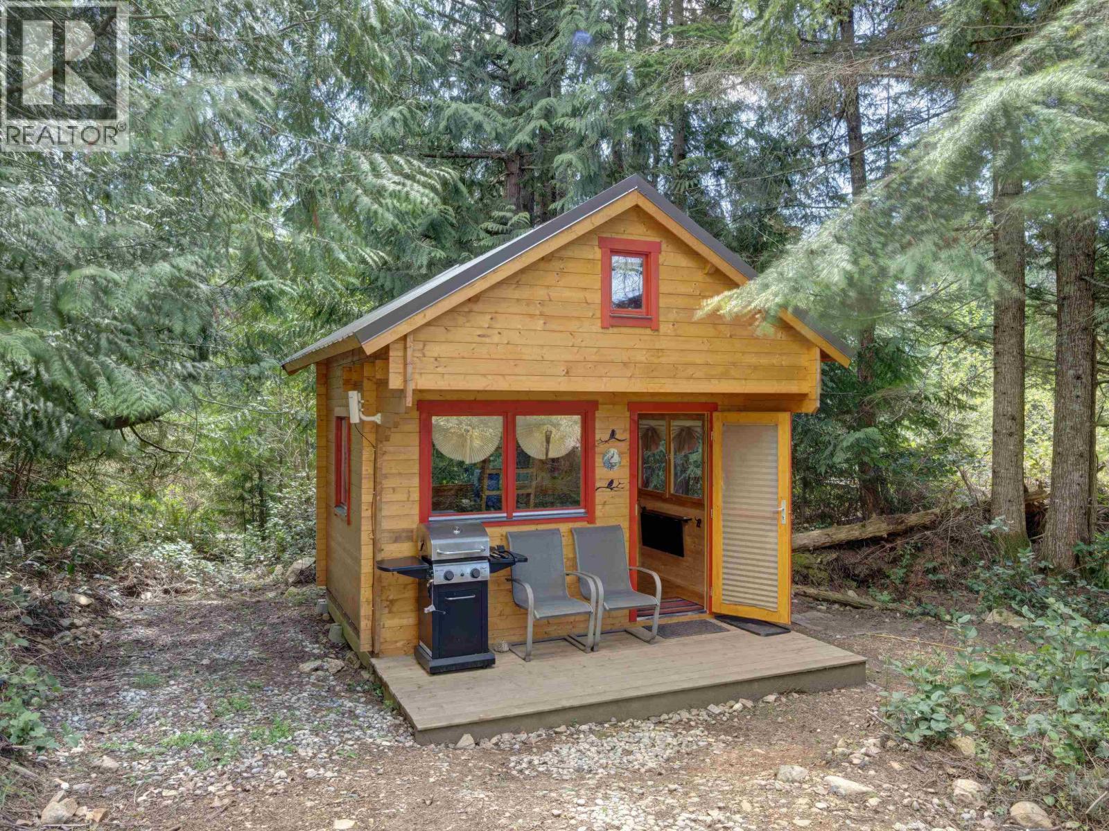 9340 STEPHENS WAY, Halfmoon Bay