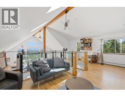 9340 Stephens Way, Halfmoon Bay, BC V7Z1G9 Photo 19