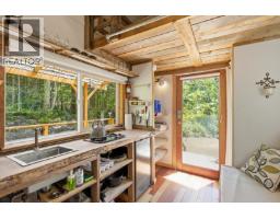 9340 Stephens Way, Halfmoon Bay, BC V7Z1G9 Photo 31