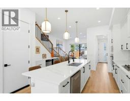 Bedroom - 2808 40 Street Sw, Calgary, AB T3E3J6 Photo 14