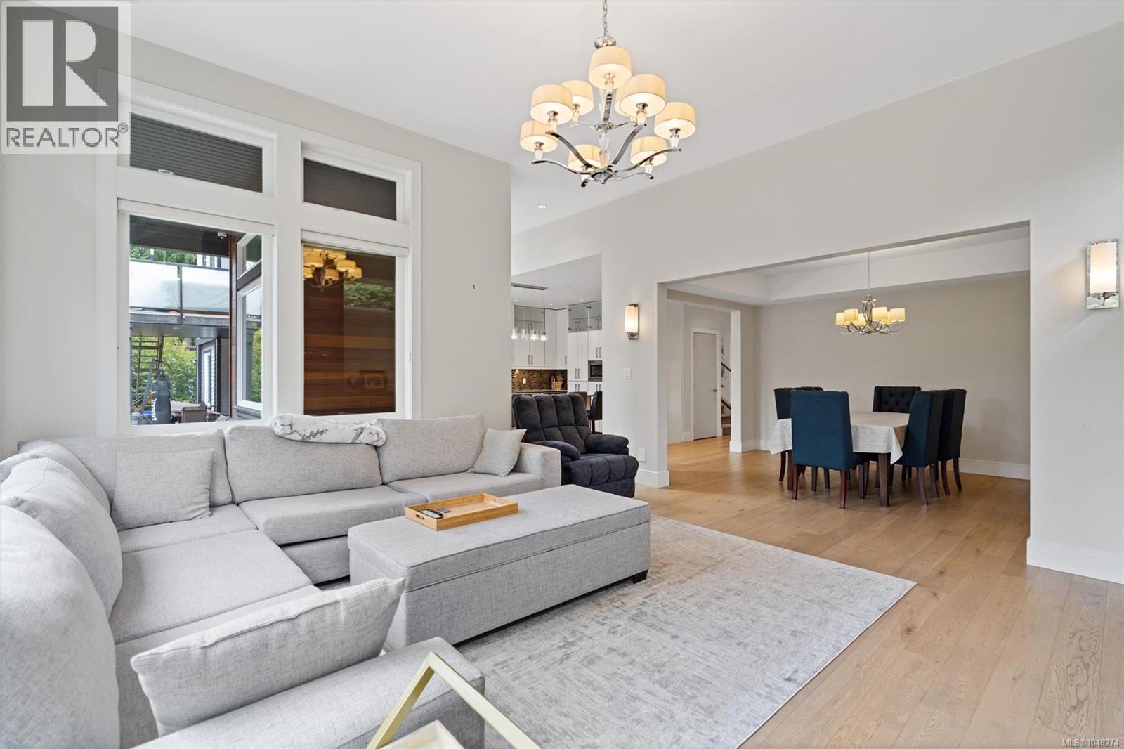  3749 Ascot Drive, Saanich