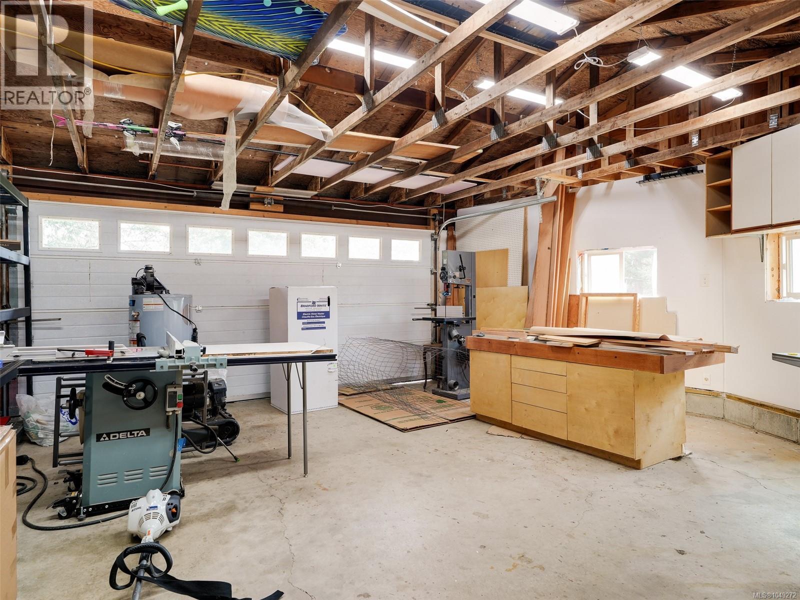 905 Gade Rd - Image 19