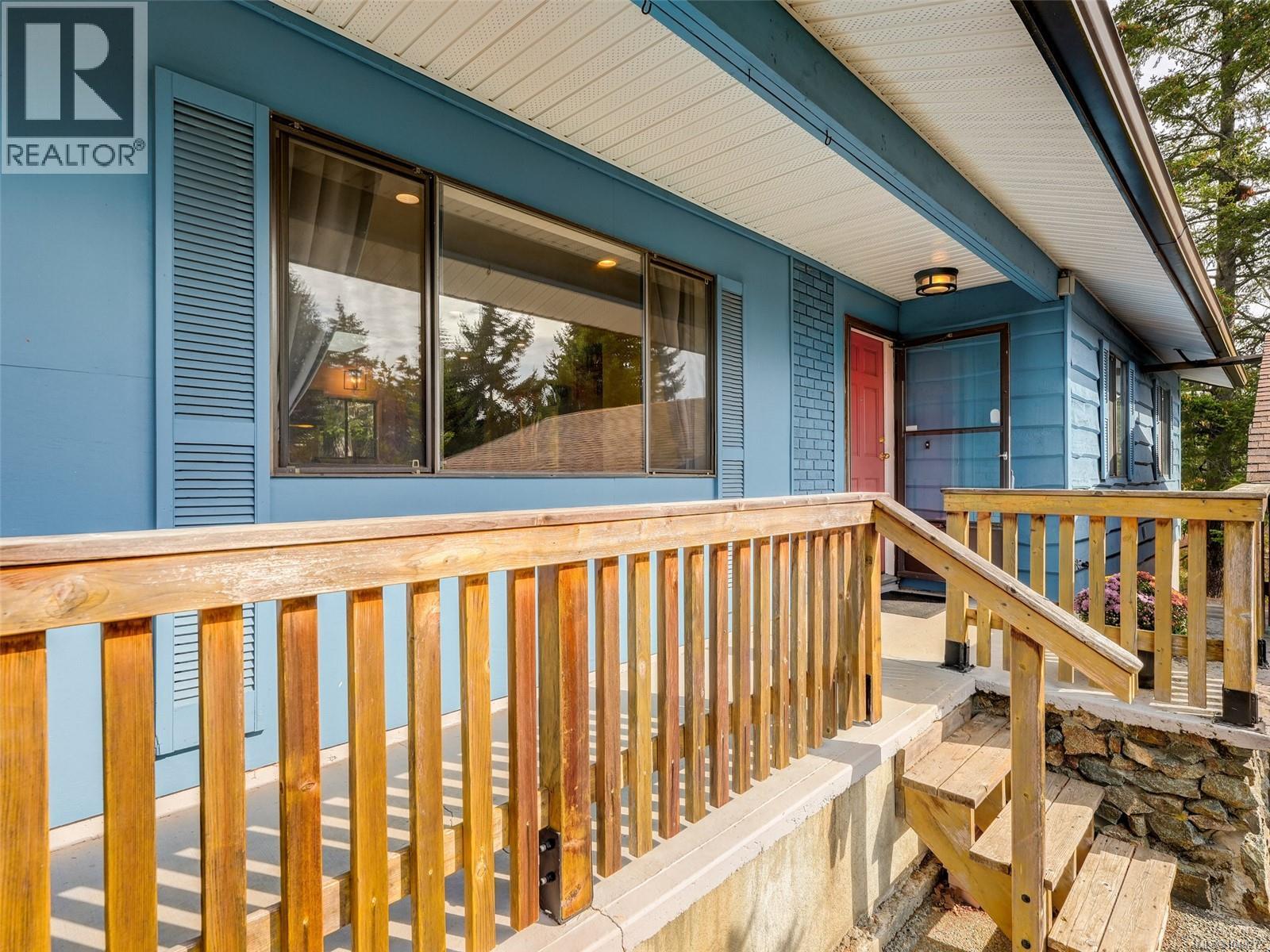 905 Gade Rd - 2