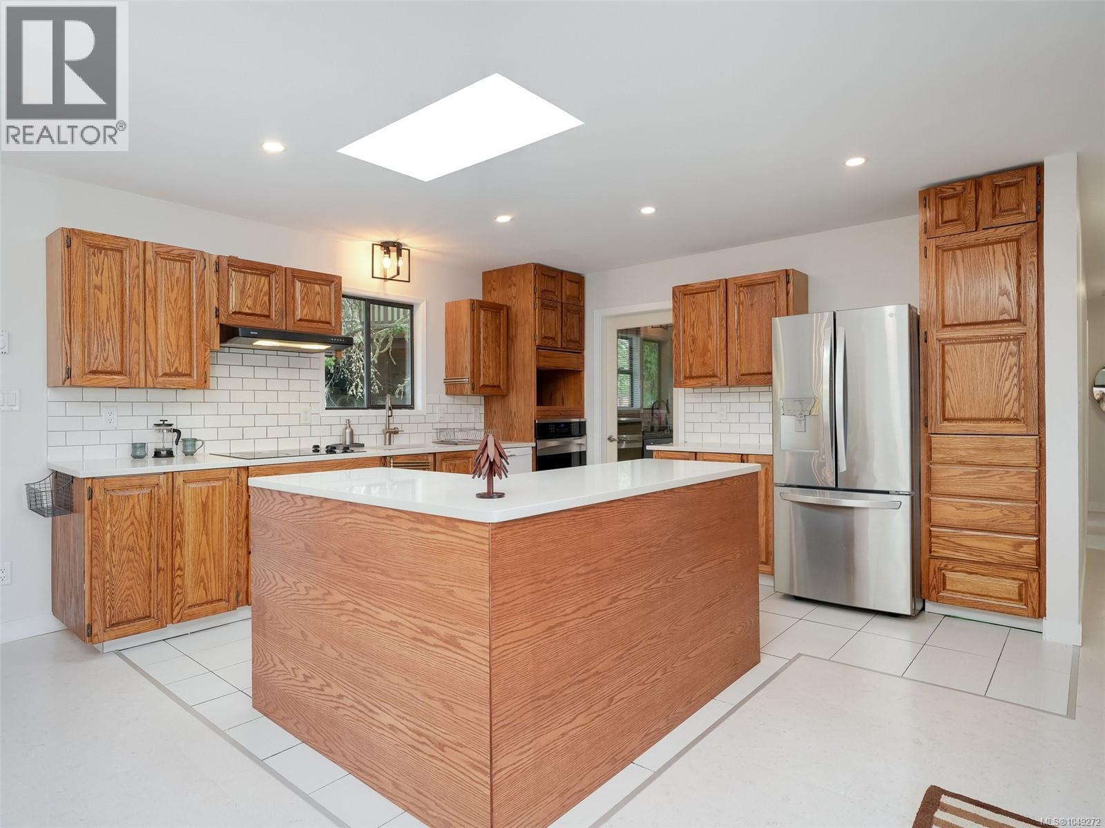 905 Gade Rd - Image 8