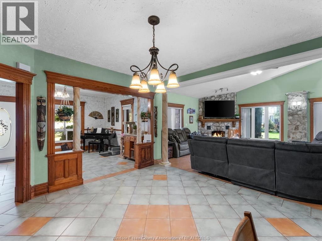 667 COUNTY ROAD 20, Kingsville — photo 8