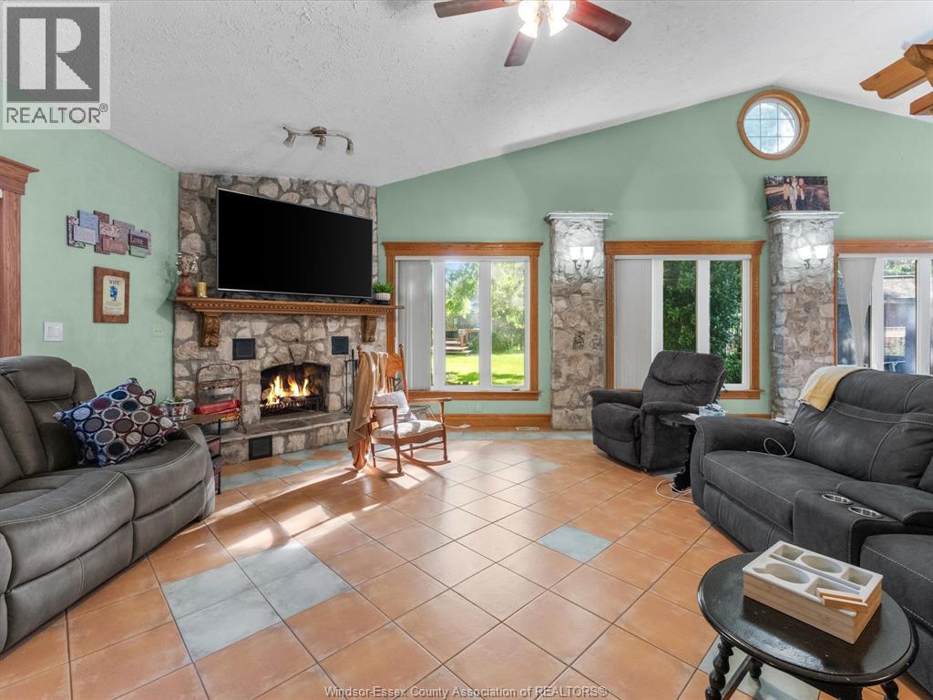 667 COUNTY ROAD 20, Kingsville — photo 9