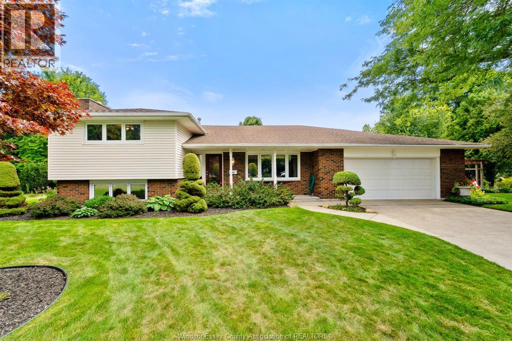 1502 Bayfield CRESCENT - 1