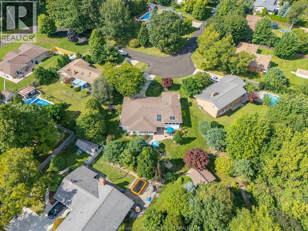 1502 Bayfield CRESCENT - 45
