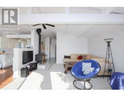 647b Lakeshore Dr, Tarbutt, ON P0R1E0 Photo 13