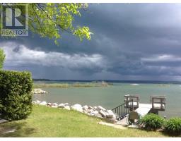 647b Lakeshore Dr, Tarbutt, ON P0R1E0 Photo 25
