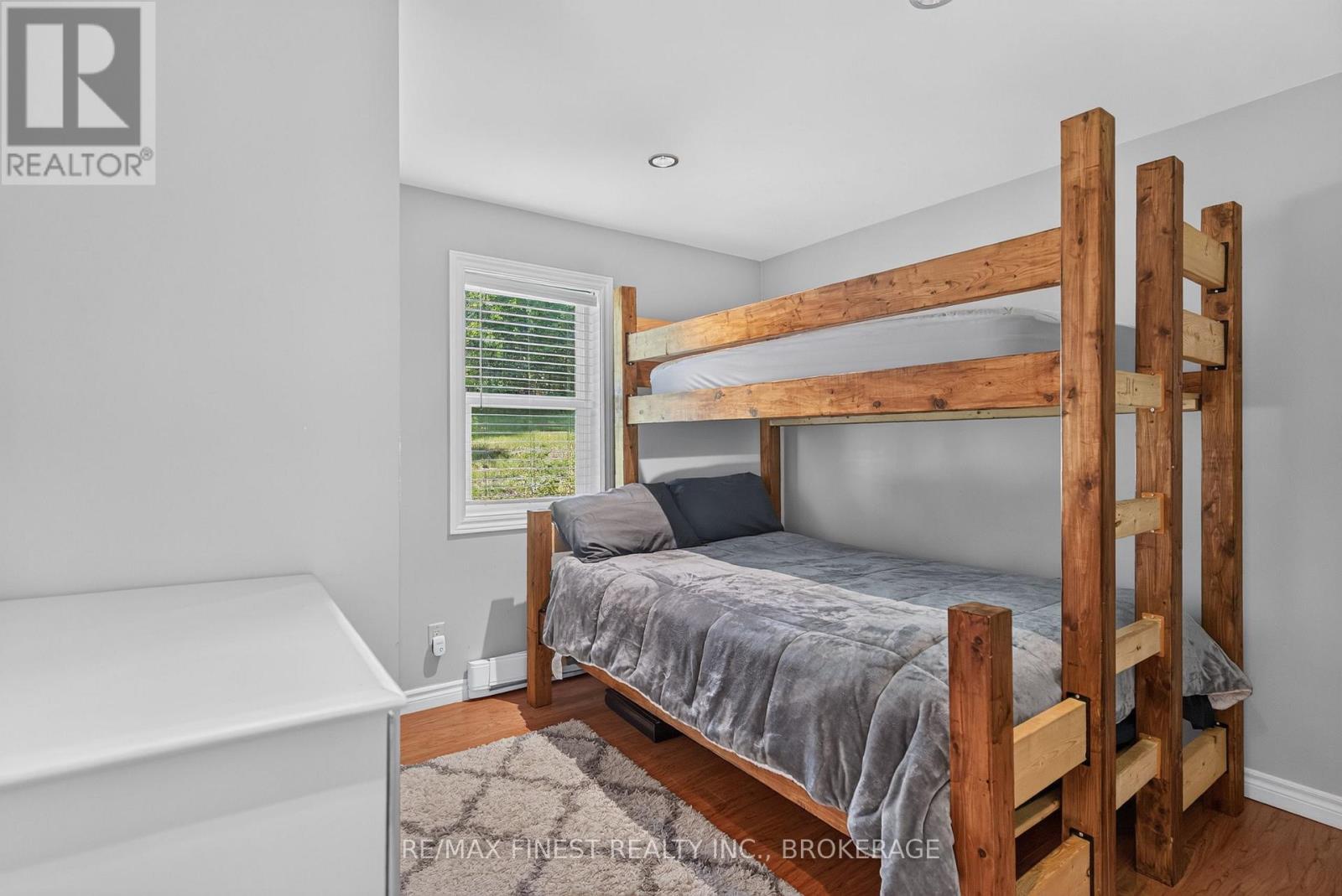 1068 PLEASANT HILL LANE - Image 41