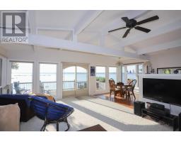 647b Lakeshore Dr, Tarbutt, ON P0R1E0 Photo 7