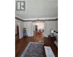 673 George St Street, Sydney, NS B1P1L2 Photo 15