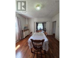 673 George St Street, Sydney, NS B1P1L2 Photo 16