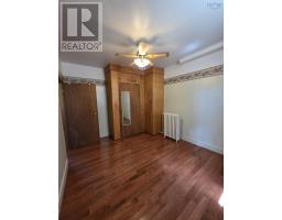 673 George St Street, Sydney, NS B1P1L2 Photo 7