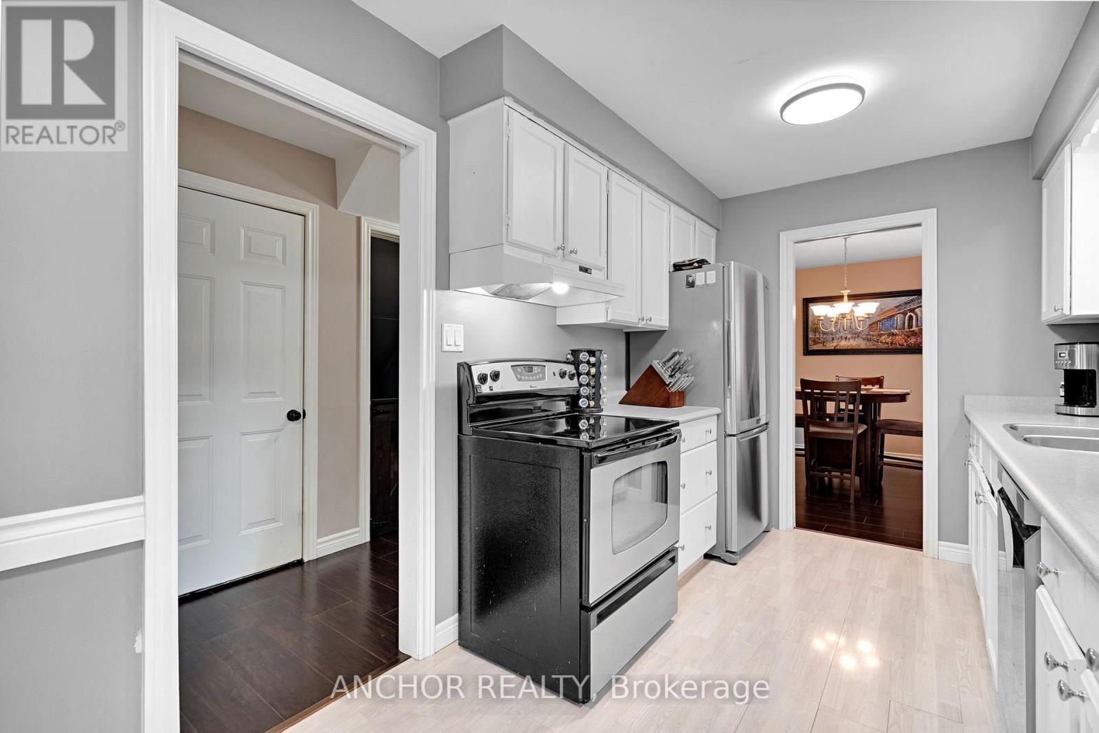 684 GRIFFITH STREET - Image 11