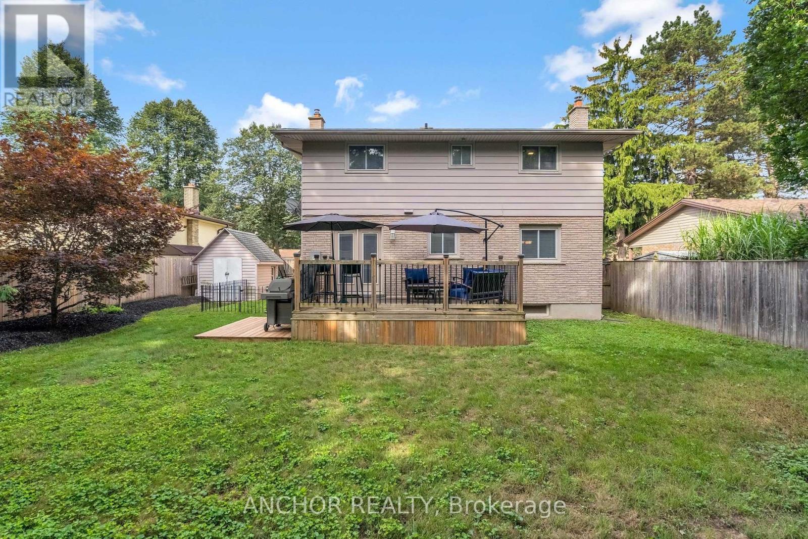 684 GRIFFITH STREET - Image 35