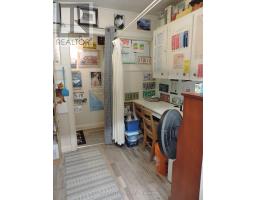 216 Wharncliffe Road N, London North, ON N6H2B4 Photo 22