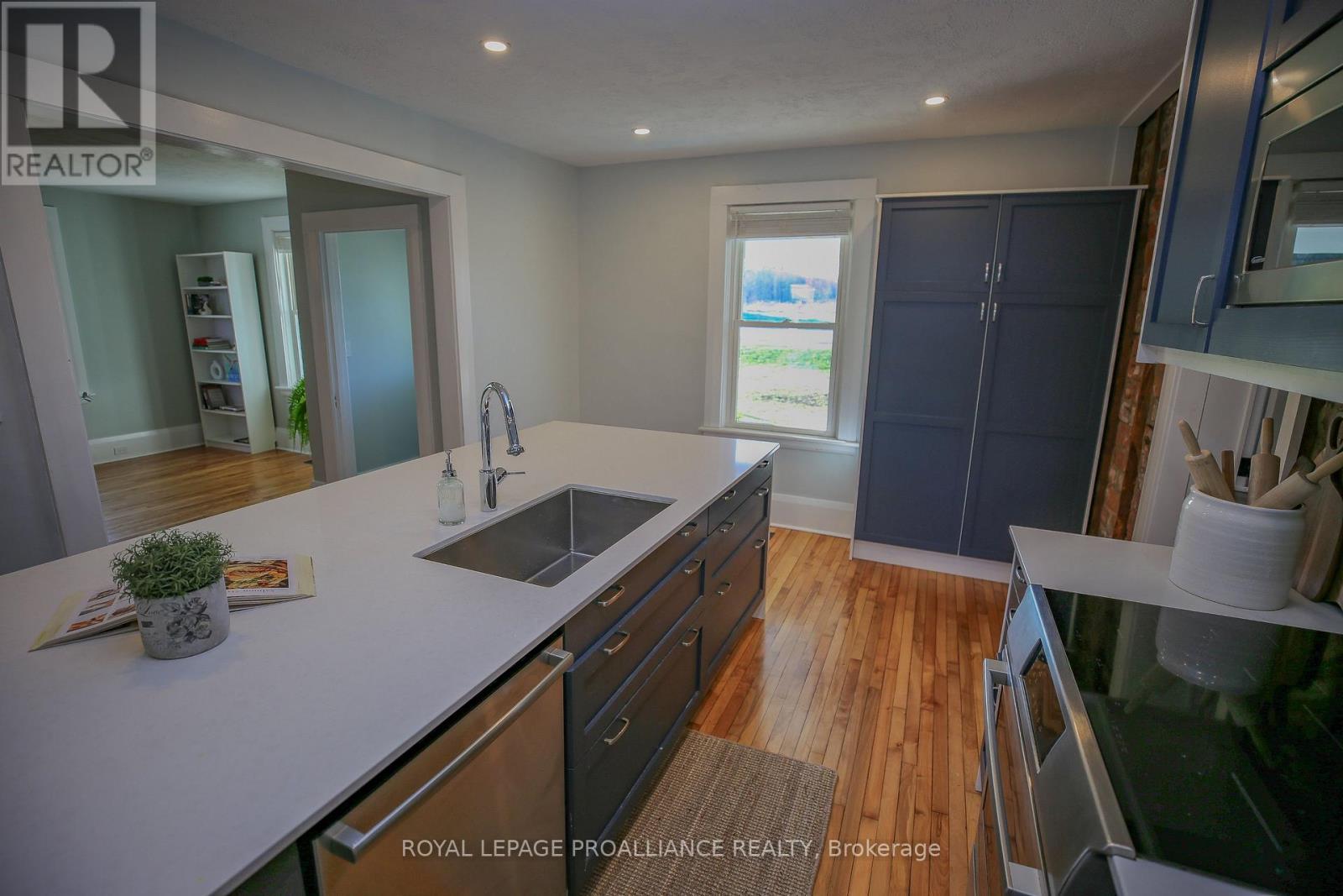 1379 COUNTY ROAD 2 ROAD W - 11