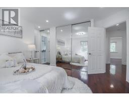 351 Lawrence Avenue W, Toronto, ON M5M1B6 Photo 18