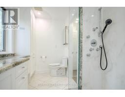 351 Lawrence Avenue W, Toronto, ON M5M1B6 Photo 21