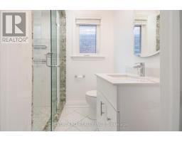 351 Lawrence Avenue W, Toronto, ON M5M1B6 Photo 23
