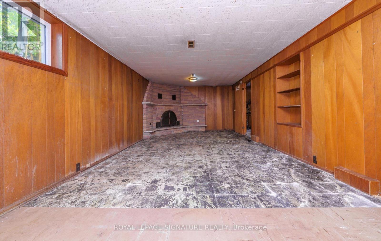 55 SOUTHWELL DRIVE - 32