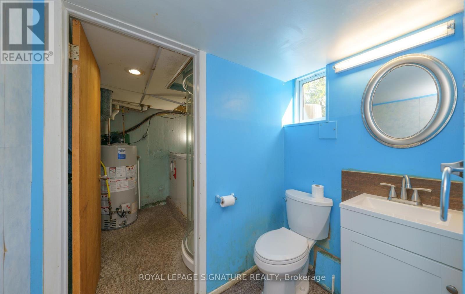 55 SOUTHWELL DRIVE - 34