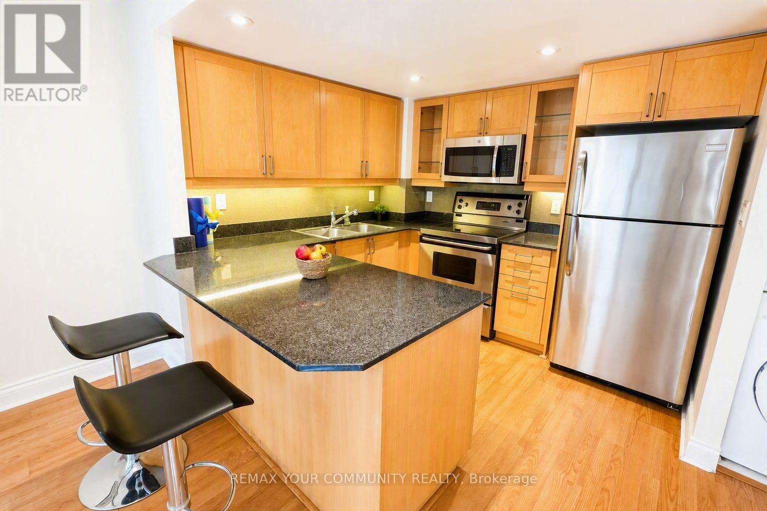 #501 80 CUMBERLAND STREET - Image 12