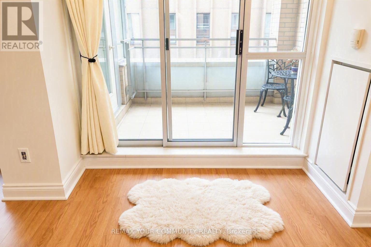 #501 80 CUMBERLAND STREET - Image 17