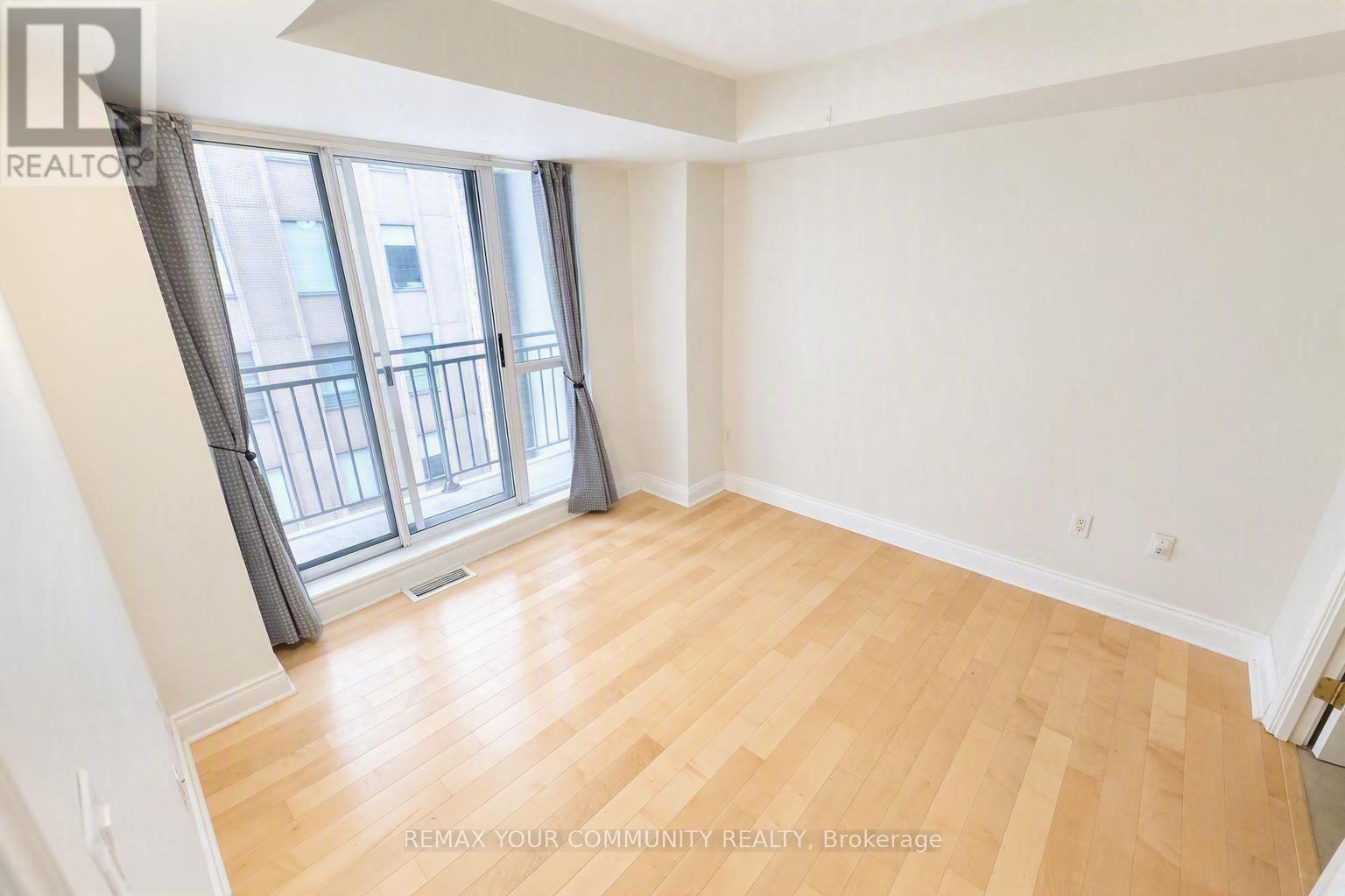 #501 80 CUMBERLAND STREET - 31