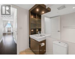 5709 - 386 Yonge Street, Toronto, ON M5B0A5 Photo 11